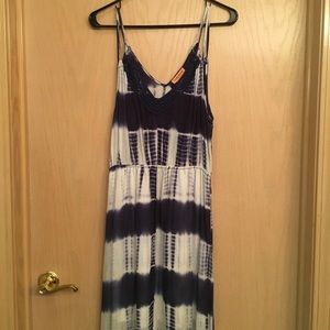 Flying Tomato Long Dress